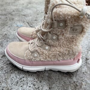 YOUTH SOREL EXPLORER™ COZY BOOT  size 3